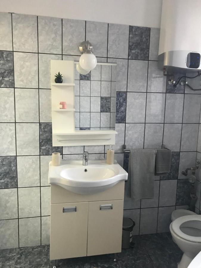 Apartamento Garsoniera Mandrilor Slănic Exterior foto